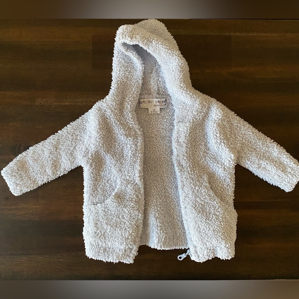 Barefoot Dreams zip up jacket